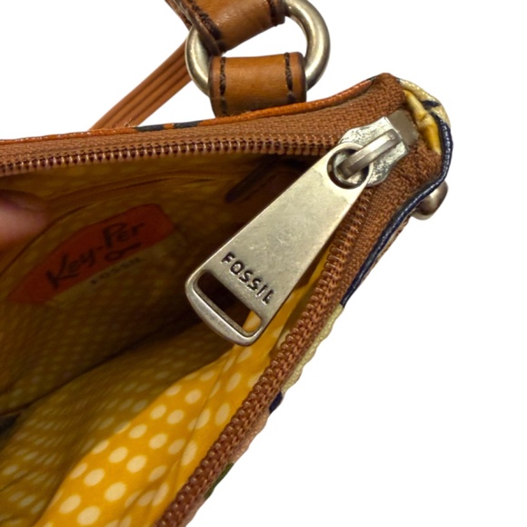 Fossil Key Per Crossbody Bag - Picture 4 of 9
